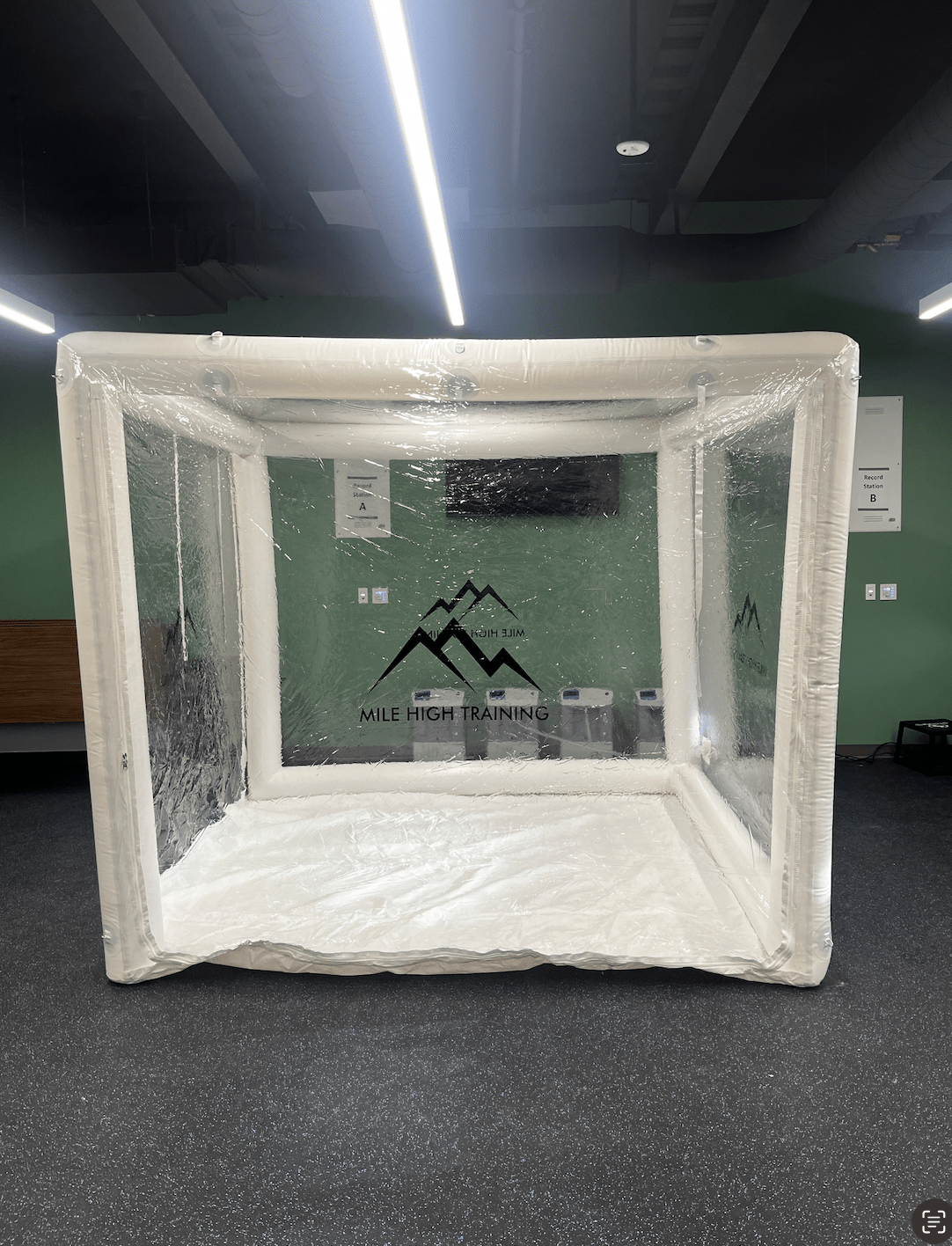 Altitude Chamber Inflatable<br />
